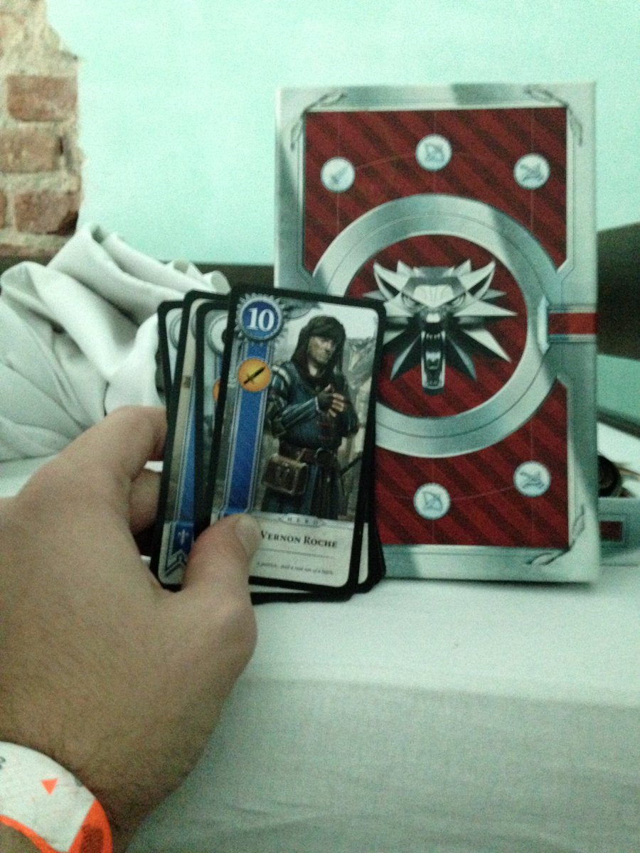 VoyageShefflive's tweet photo. @CDPROJEKTRED come get some! #Krakow #Gwent https://t.co/ChRqM6yAFT