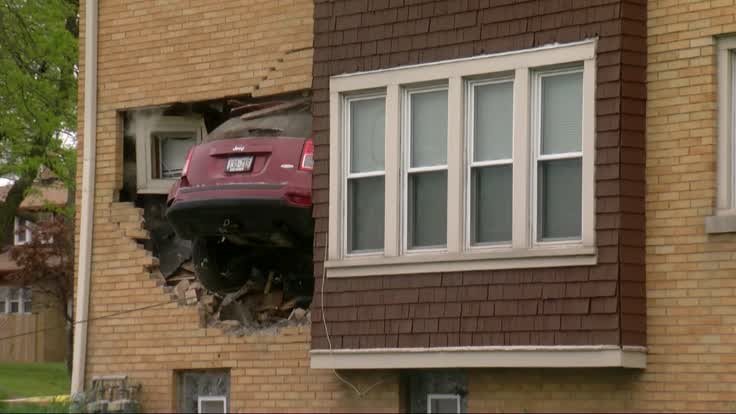 NBCPhiladelphia's tweet photo. WATCH: Airborne Jeep slams into occupied home: https://t.co/m2oXcEpsX0 https://t.co/H7UbA41W0n