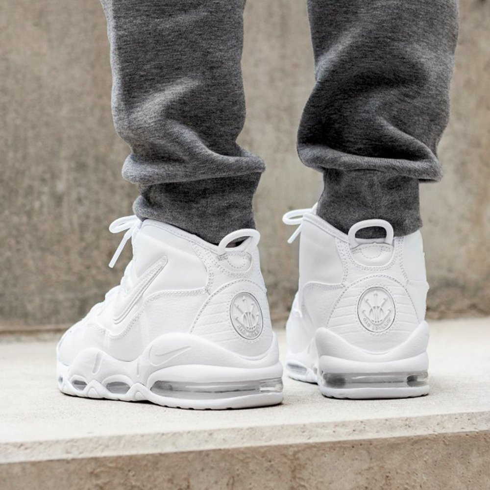 nike air max uptempo 95 triple white