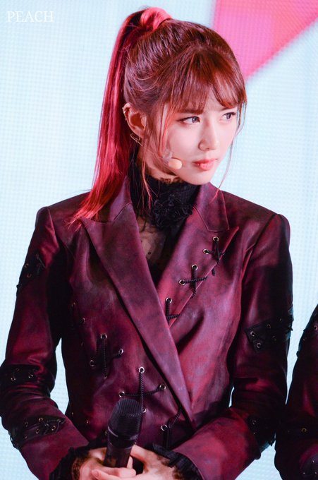 DAvu_BkVwAAJImn.jpg:small