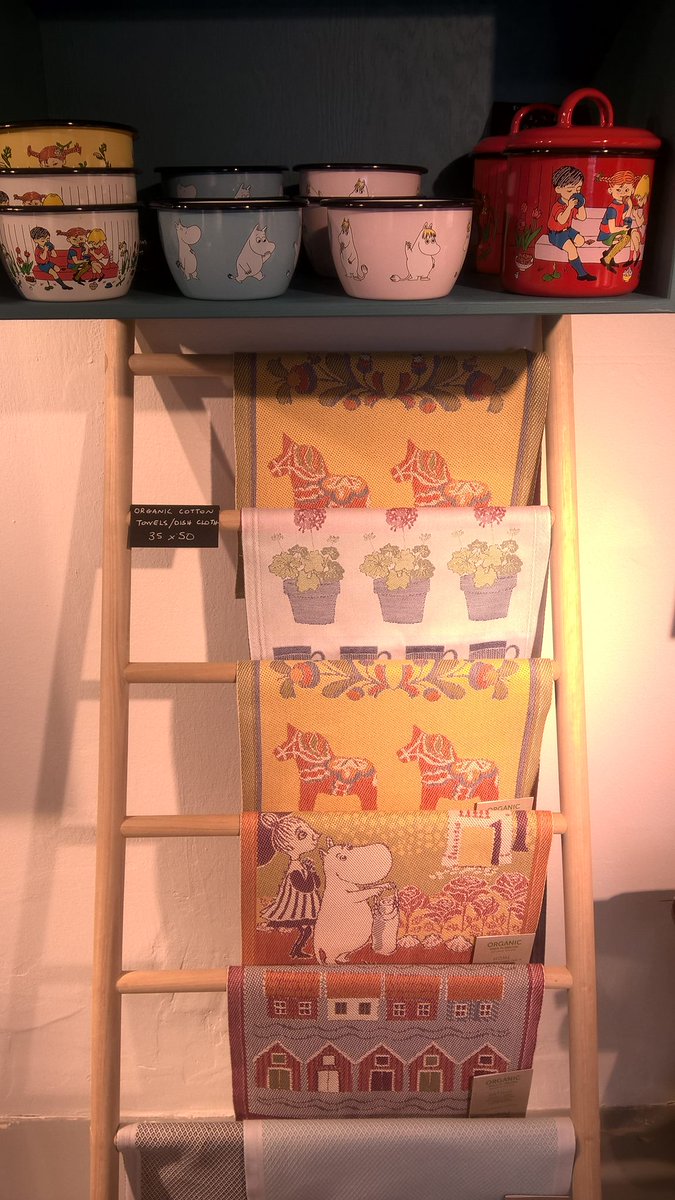 kookoonariDK's tweet photo. Excellent quality of #enamelware &amp; #textiles , all #handmade with #ecological materials.#Visitcopenhagen, and feel the #Nordic #design! https://t.co/ct9zYmsOFO