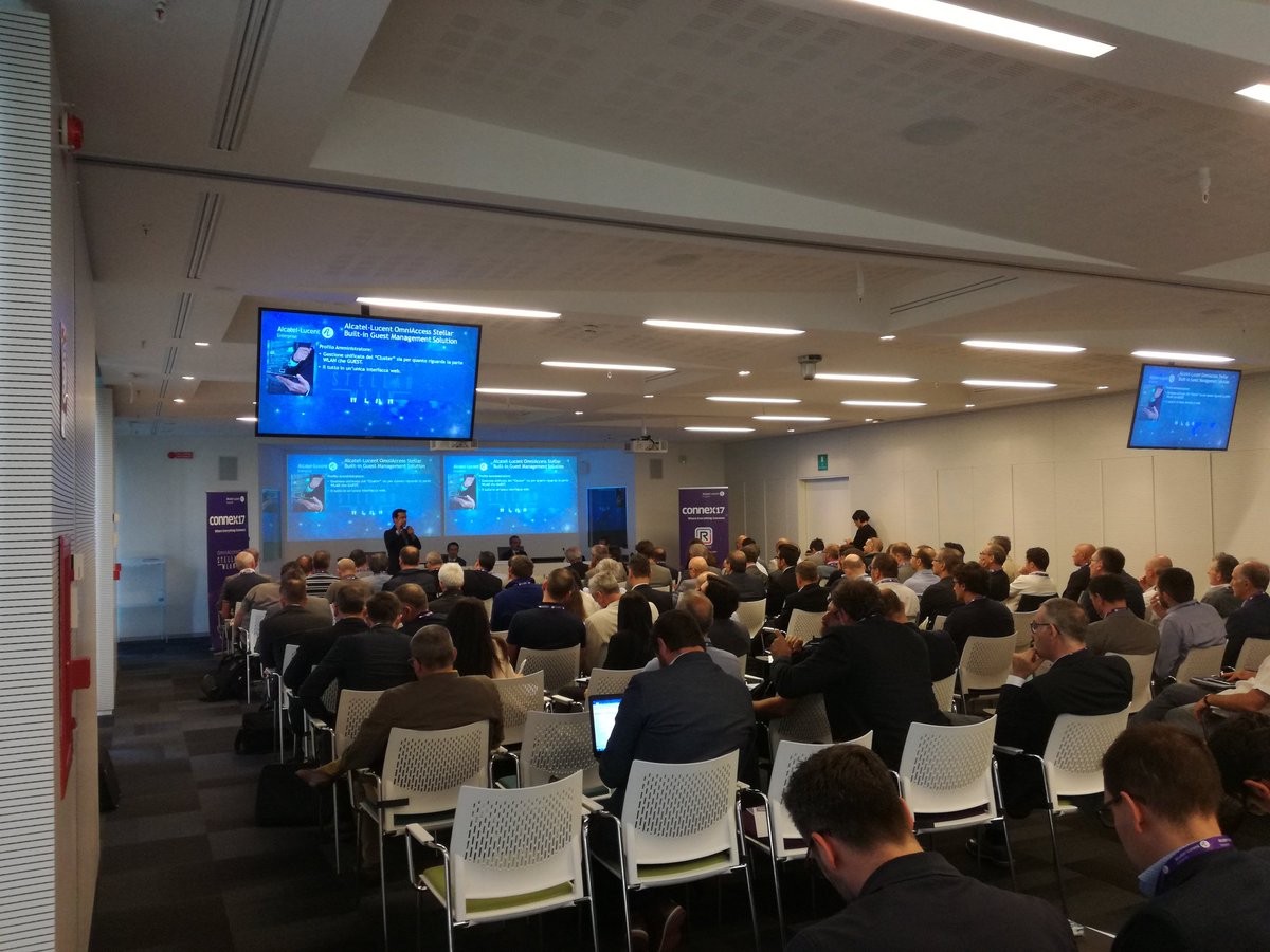 GiuliaRamera's tweet photo. @MP_BG spiega nel dettaglio la nuova soluzione #WLAN stellar #ALEPartnerDay #Connex17 https://t.co/dqnCI00Pwj