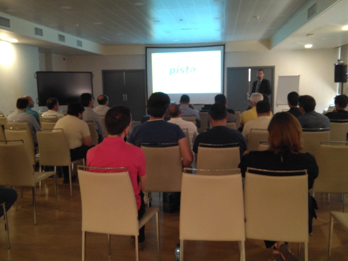 Red servicios técnic tweet media