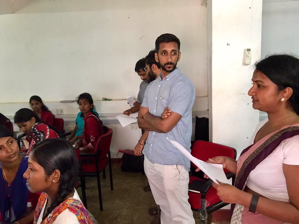 TamilGuardian's tweet photo. TG editors @abiknathan @Thusi_Kumar @sutharsh_ spoke to Jaffna Uni media students today about post-war media culture in the #Tamil homeland https://t.co/dXDijQXXhs