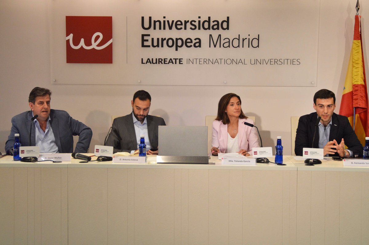 educacondeporte's tweet photo. Mesa redonda 6. Medios de comunicación. La responsabilidad en el mensaje a la sociedad. #SimposioDeporte #SportUExperience https://t.co/51PdeUDIDk