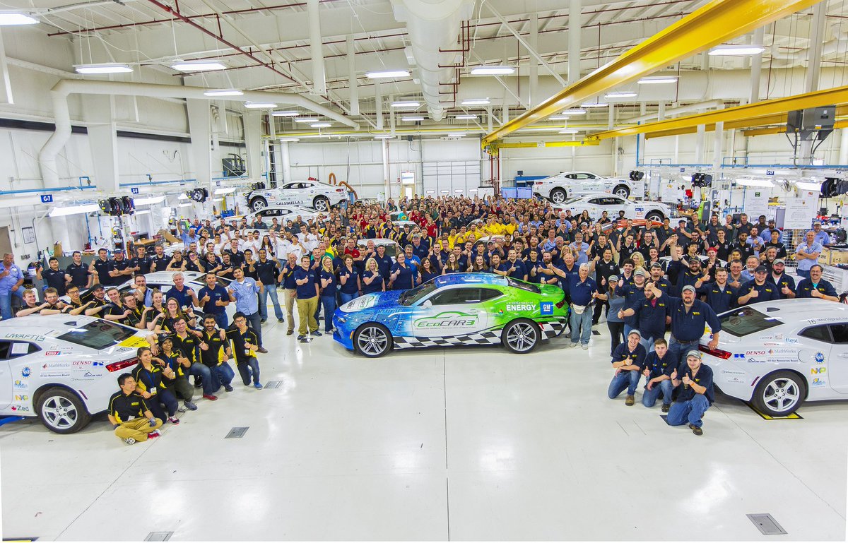 ENERGY's tweet photo. Congrats to @OhioState for winning year 3 of @EcoCar3! Amazing job by all 16 teams ⭕🙌 https://t.co/5EsvTkM4oj https://t.co/Zzty1XSyUc