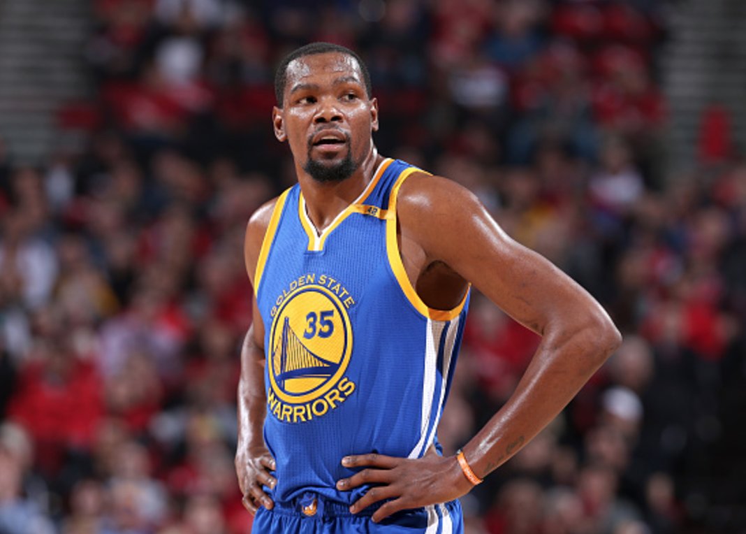 BleacherReport's tweet image. KD says he's not to blame for NBA's parity concerns: "Am I the reason that Brooklyn gave all their picks to Boston?" ble.ac/2qrfBdk