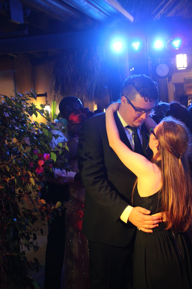 EdgewaterYBK's tweet photo. (Continued) #ehsyearbook #prom2017 #prom https://t.co/tr1DiBjT9m