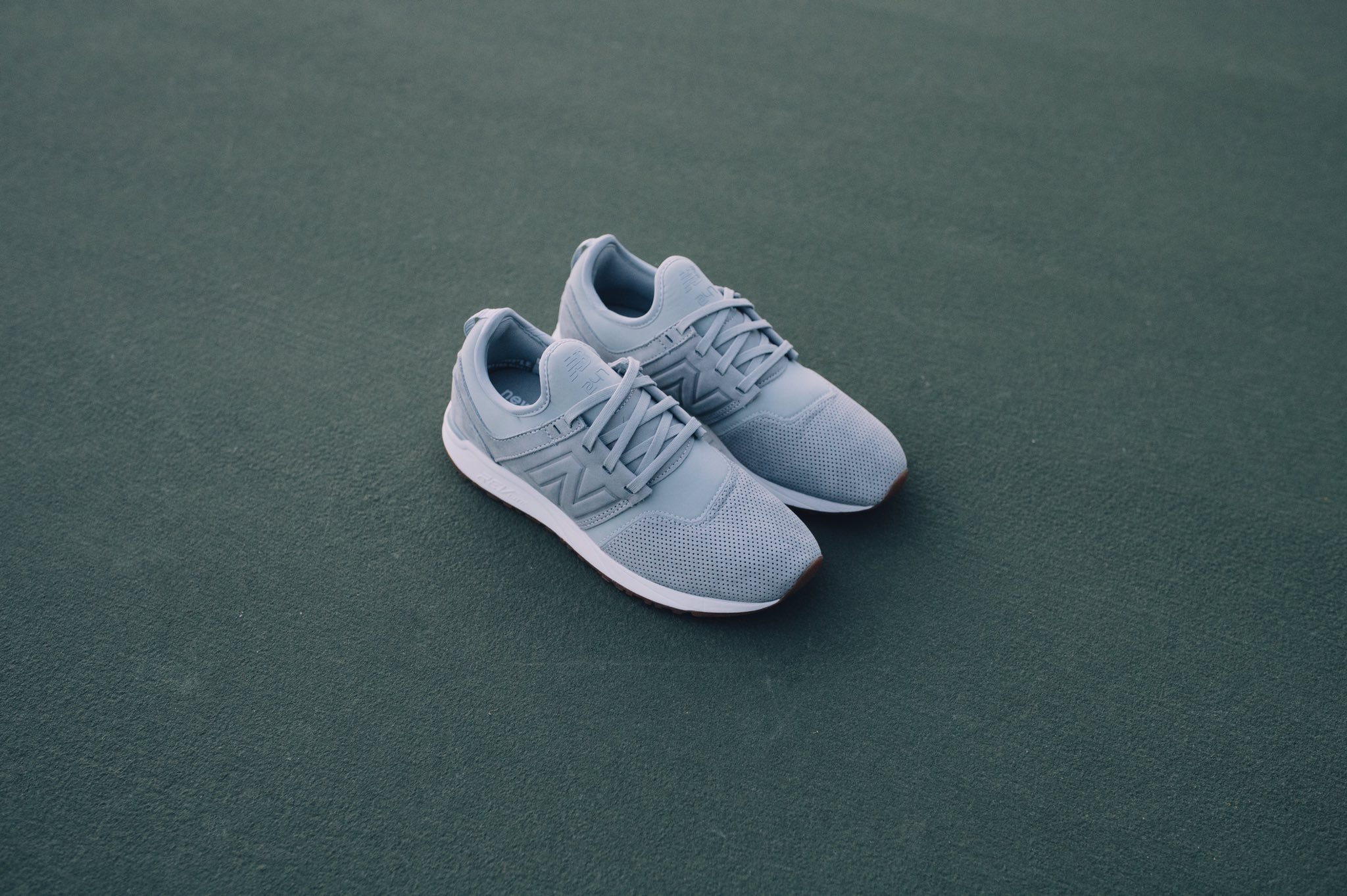 New balance 247 luxe store 70