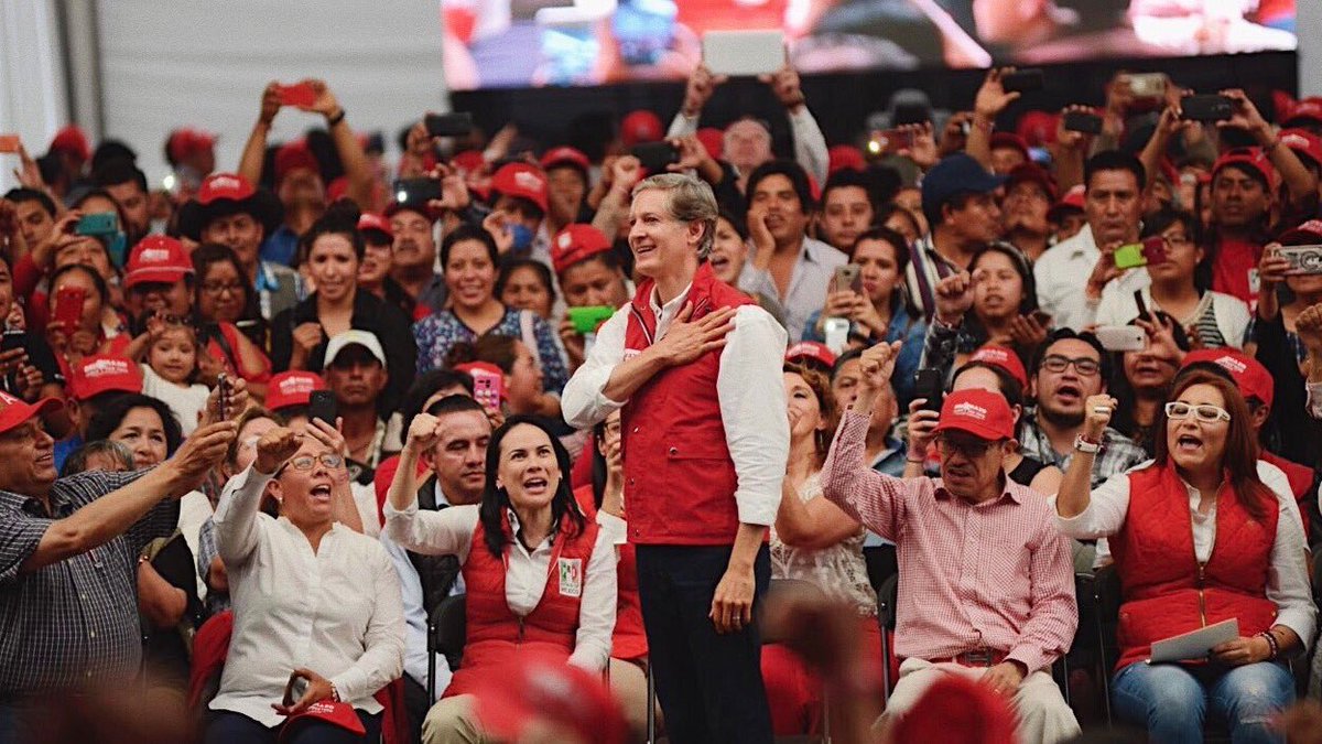AaronUrbina_Mx's tweet photo. En el @PRI_EDOMEX estamos listos para la victoria. Vamos a dar nuestro mejor esfuerzo para ganar el #4deJunio. #FuerteYConTodo

#BuenViernes https://t.co/wkg4QPhlPQ