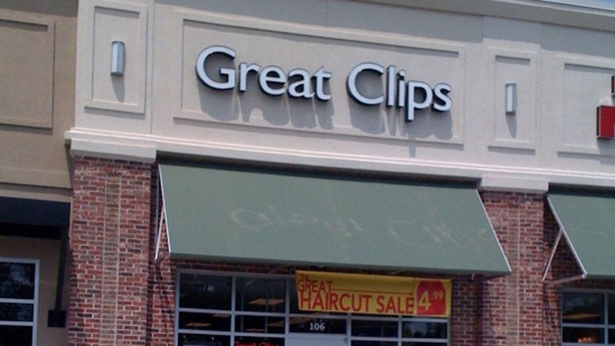 8 Ways To Make Your Mom’s Birthday Party At Great Clips As Magical As Possible clckhl.co/3GX0EuK