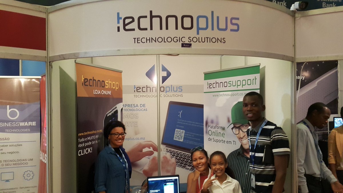 GShapersMaputo's tweet photo. Visiting #moztech expo in Maputo and stopped by the stand of our shaper Sazia with her super technological solutions business #Technoplus https://t.co/EywGwXFG1e