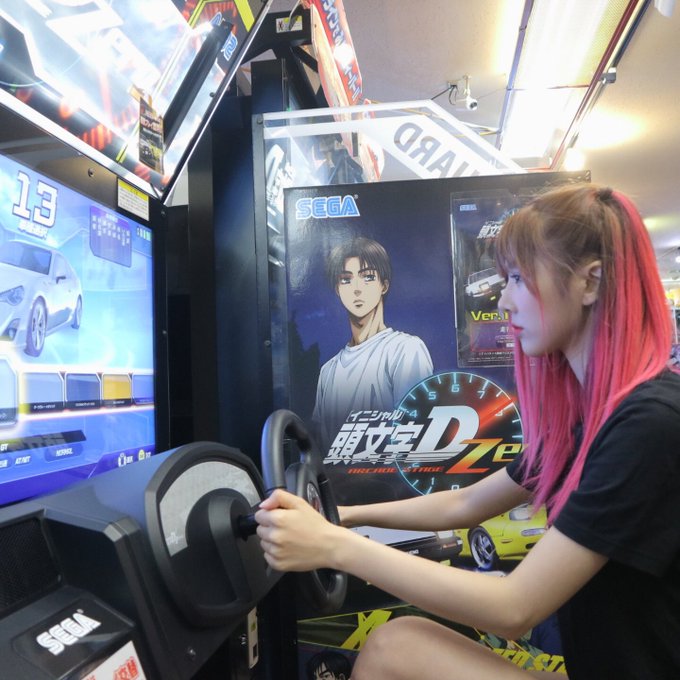 DAwBWE1V0AIAcG4.jpg:small