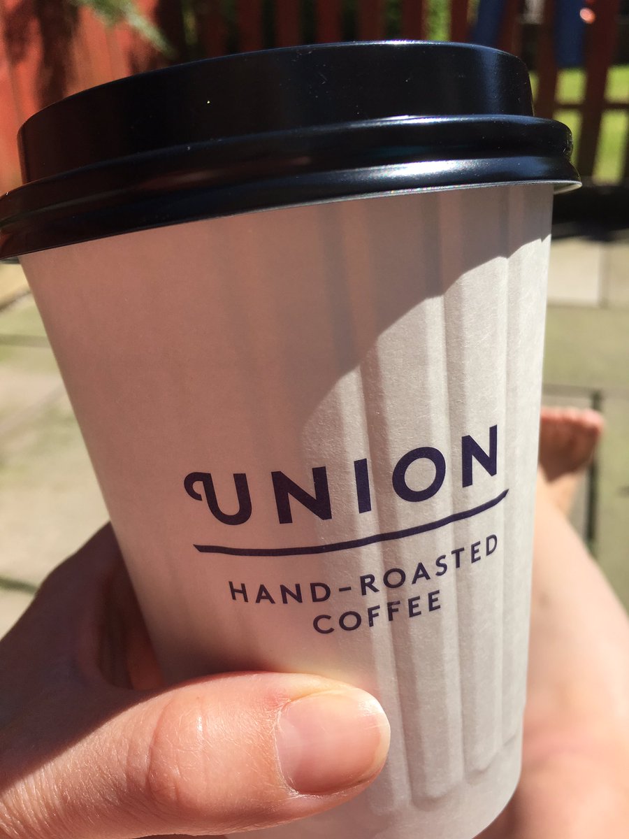 FussyCup's tweet image. Sunshine&amp;amp;Union #allsorted take a visit to @DukesGlossop in to get your Happy on! @Unionroasted @Glowe13