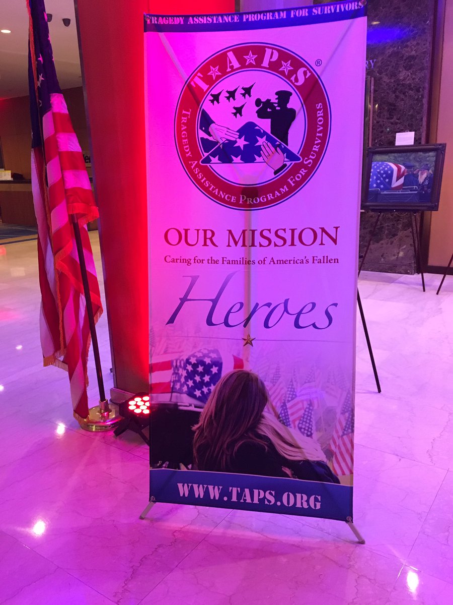 Ali Banholzer tweet media