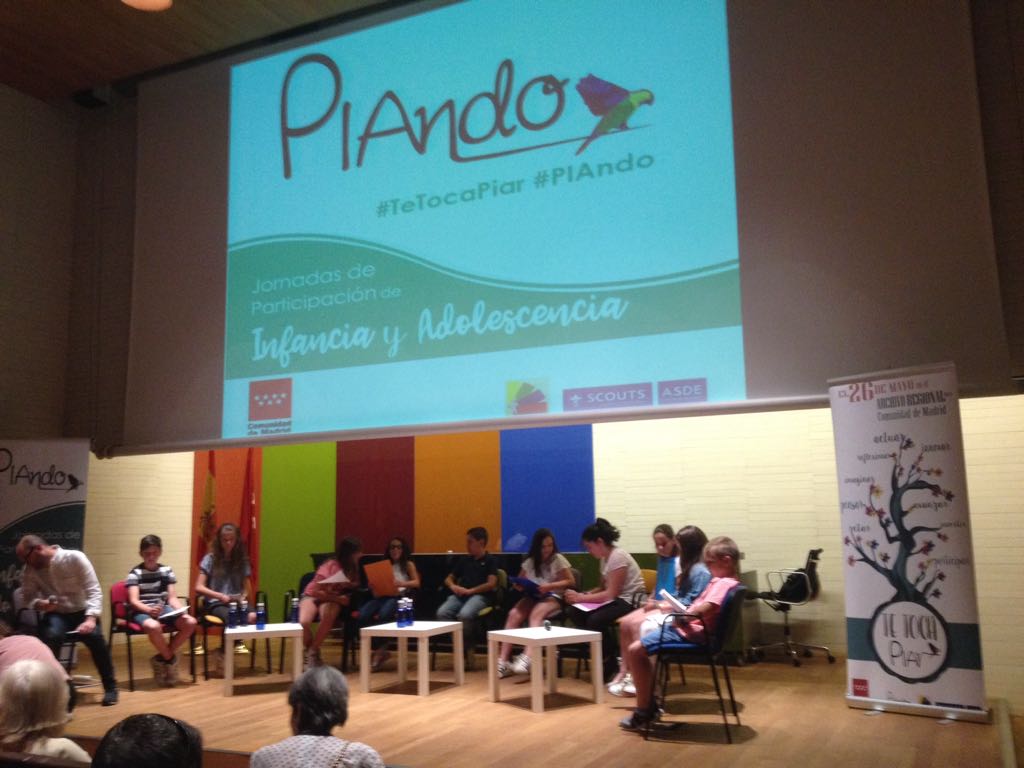 platdeinfancia's tweet photo. Aprendiendo mucho de nuestros principales protagonistas: chicos y chicas, ¡gracias por enseñarnos!..#PIAndo #TeTocaPiar https://t.co/nDOXRzD1lg