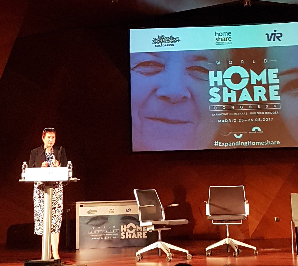@rhiantransition "We are better together" fab sentiment to close a fab congress.Thanks <a href="/HomeshareIntl/">Homeshare Int'l</a> <a href="/Solidarios_es/">Solidarios</a> ! #expandinghomeshare