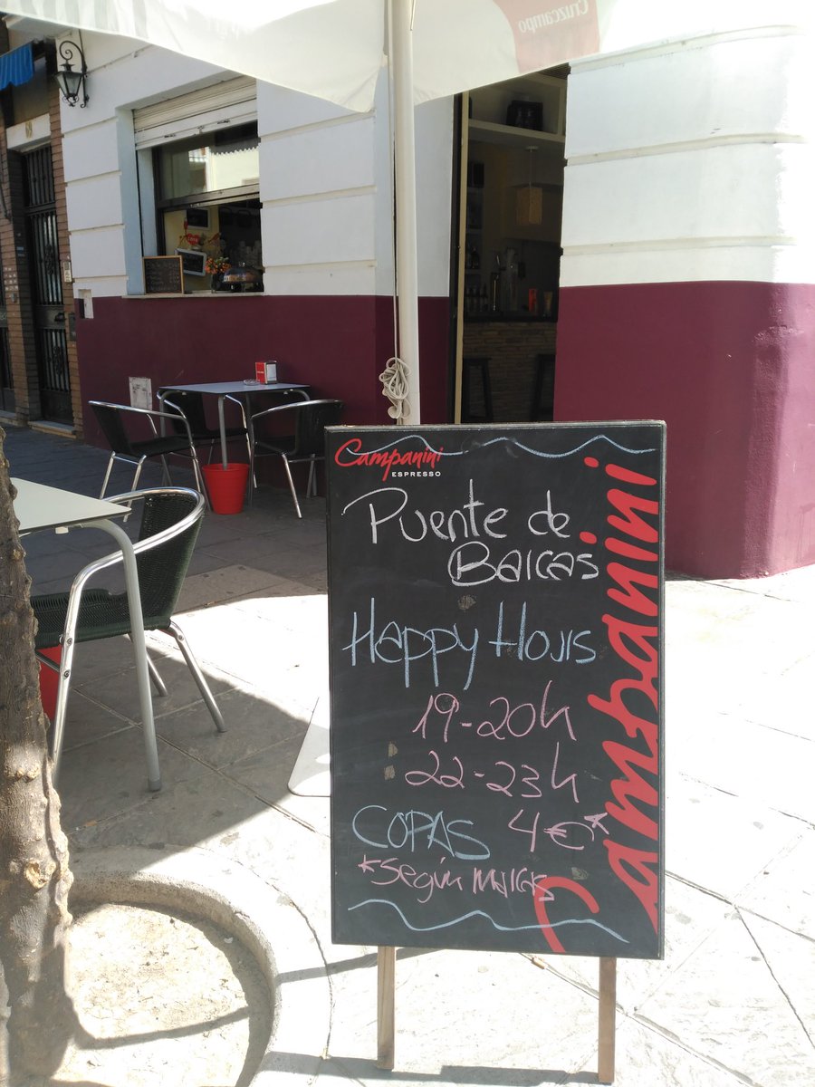Puentedebarcas's tweet photo. Hoy viernes tenemos horas felices de 7 a 8 y de 22 a 23 horas, tus copas a 4 euros (según marcas) y refresca tu viernes! https://t.co/4Lj9TOHVt7