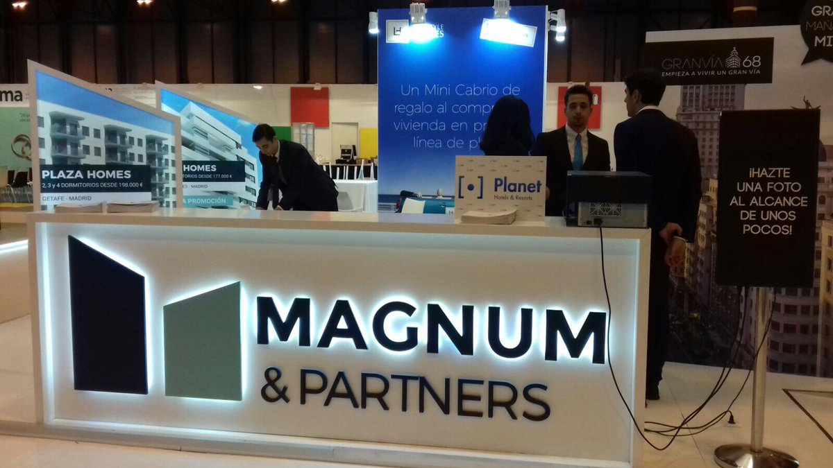 PlanetHotelsR's tweet photo. En el Salón Inmobiliario de #Madrid #sima2017 @MagnumPartners https://t.co/GmgB4FWpUt