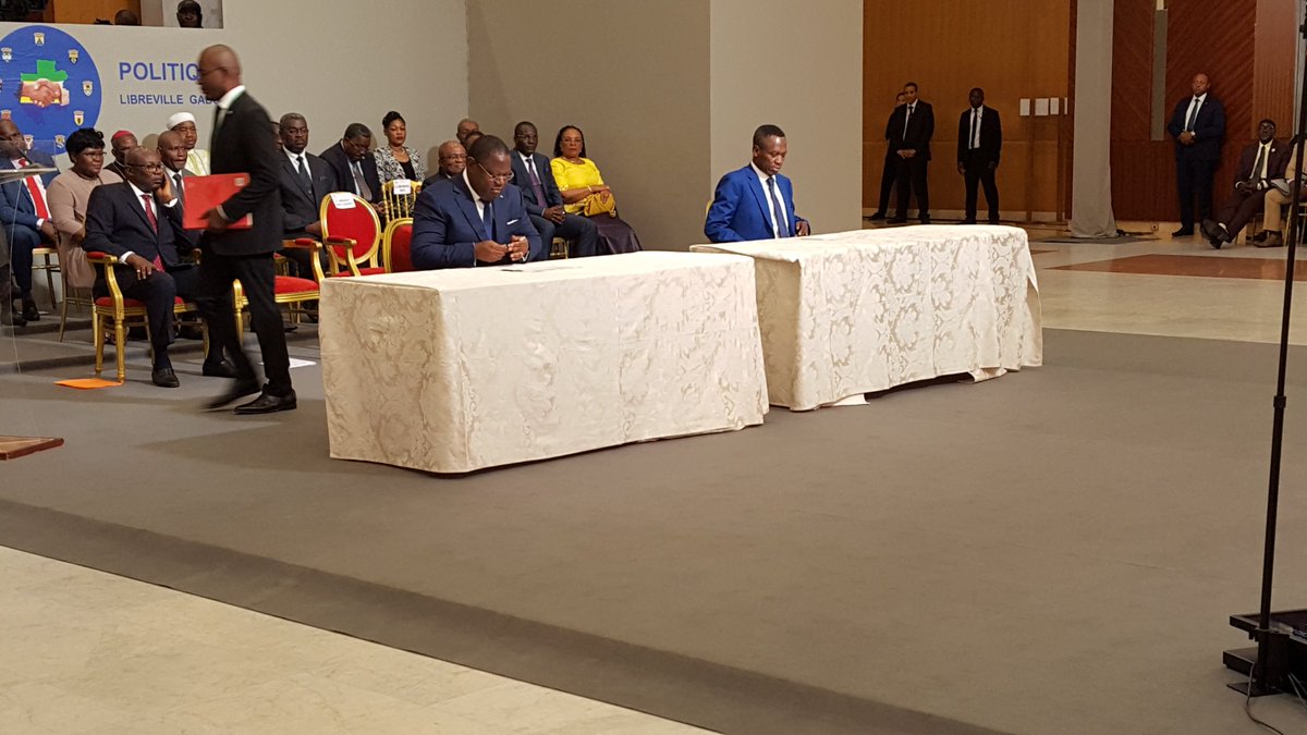 dialoguegabon's tweet photo. #Gabon Signature du protocole d'accord des parties prenantes à la phase politique du #DialoguePolitique #DialPo https://t.co/PnmRmBVo5V