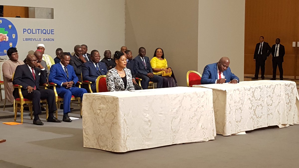 #Gabon Signature du protocole d'accord des parties prenantes à la phase politique du #DialoguePolitique #DialPo