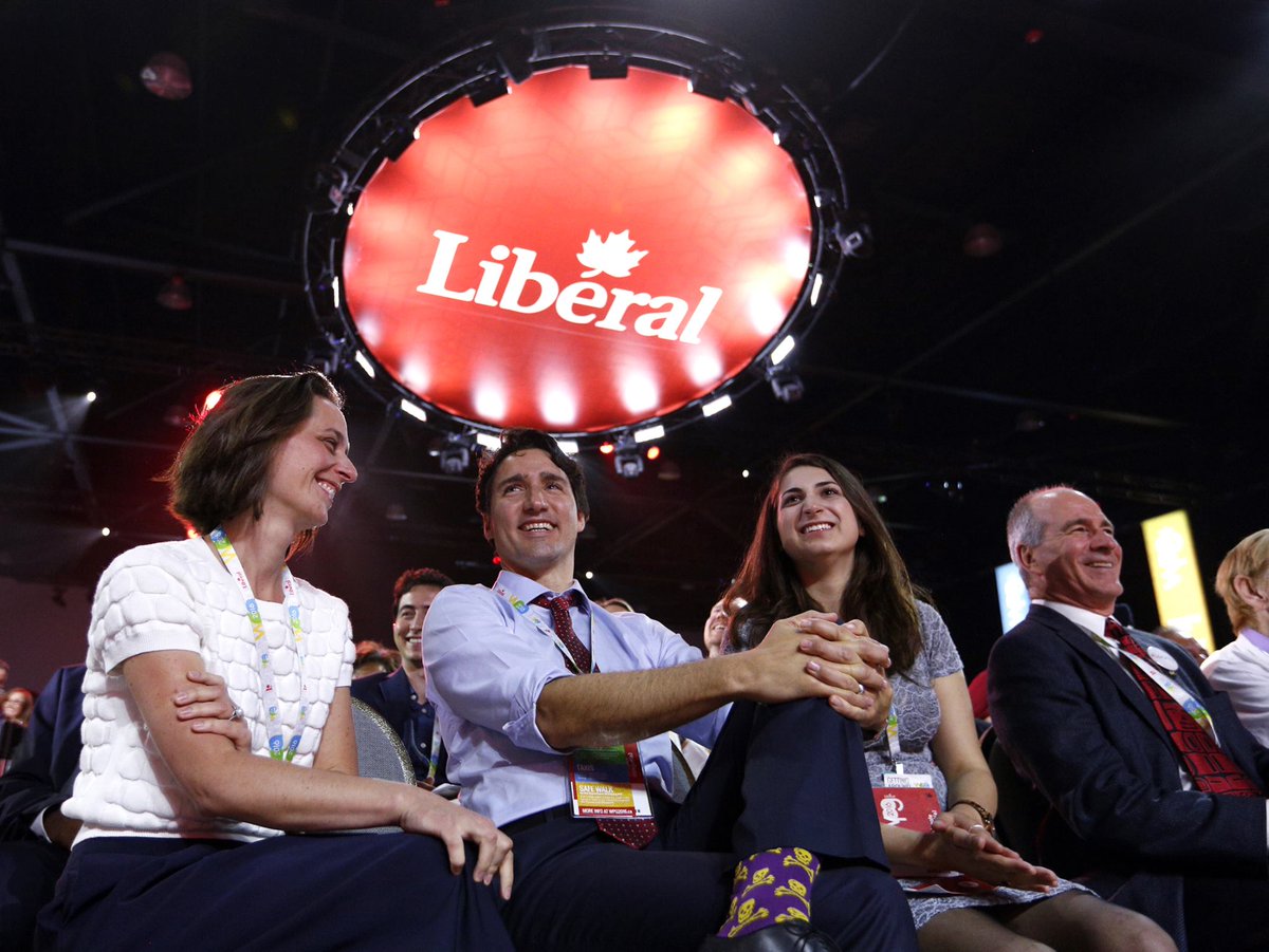 parti_liberal's tweet photo. Il y a 1 an à #wpg2016, des milliers de libéraux ont voté en faveur d’un parti + ouvert pour que notre mouvement soit le + inclusif au pays! https://t.co/qJOfHP4njd