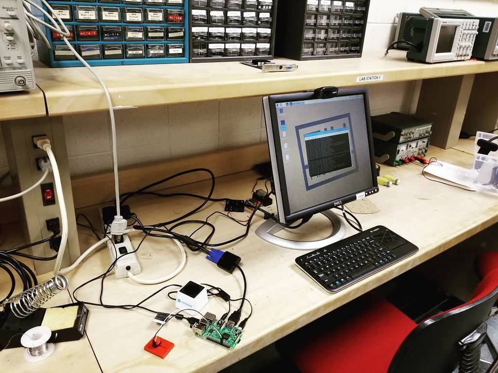arduinopibaker's tweet photo. #making stuff with my #raspberrypi https://t.co/mzT8lgXNnr https://t.co/O7pQ41TFEb