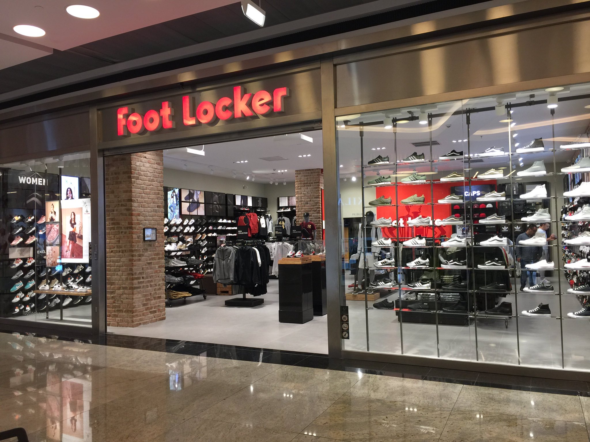 nike marineda city