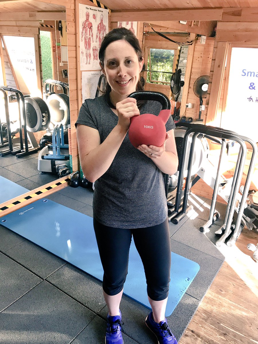 SmartHealthFit's tweet photo. Shredding for the wedding! A huge WELL DONE to Hayley who lost over 11kg and looks amazing 🙌🏻💪🏻
Enjoy your big day! 👰🏻🎂🍾🎉🍸 https://t.co/Y7THrR2quv