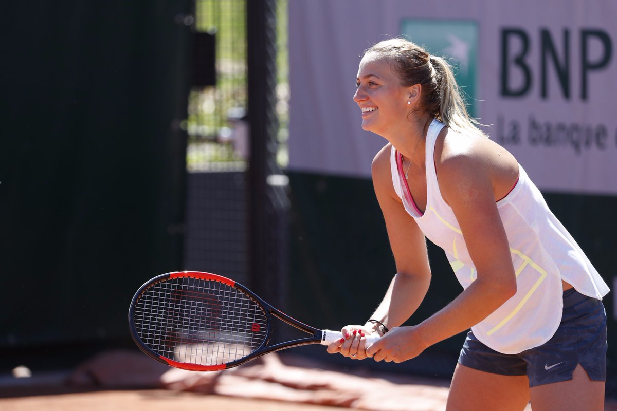 Petra Kvitová při jednom z tréninků na dvorcích French Open