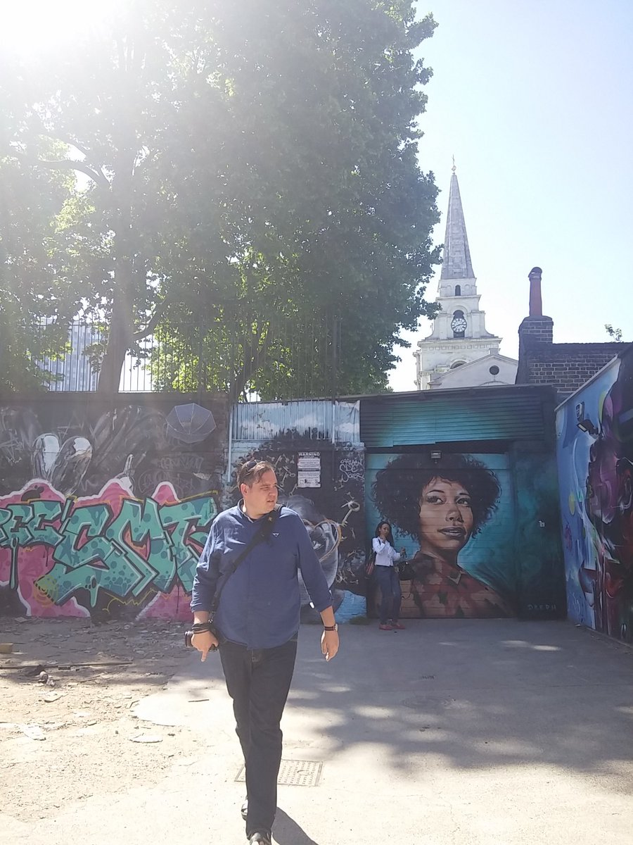 I've had a great #Awards trip to London with cityscape #photographer and fellow <a href="/Madein_Nottm/">Made in Nottingham</a> curator Ben <a href="/rawsonphotos/">Rawson Photography</a> #thesmalls