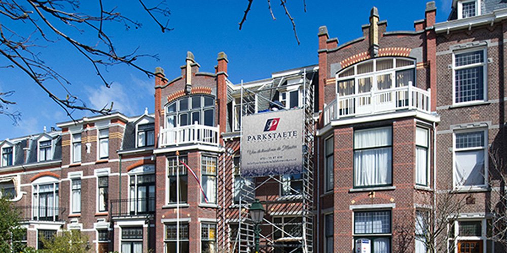 Onze lenteaanbieding past perfect bij dit heerlijke weer!☀ Nu 15% korting op een offerte: parkstaeteschilderwerken.nl