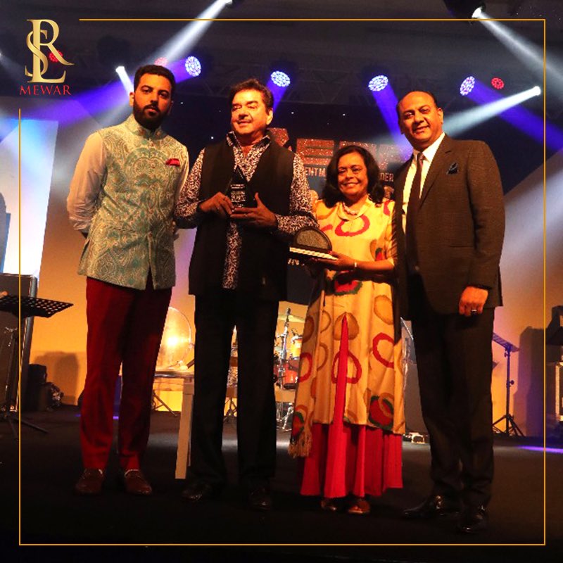 lakshyarajmewar's tweet photo. I feel fortunate to have shared the stage with Mr. Shatrughan Sinha. What he has accomplished in his lifetime is immeasurable. #EMFACE2017 https://t.co/KjG6XiQXS0