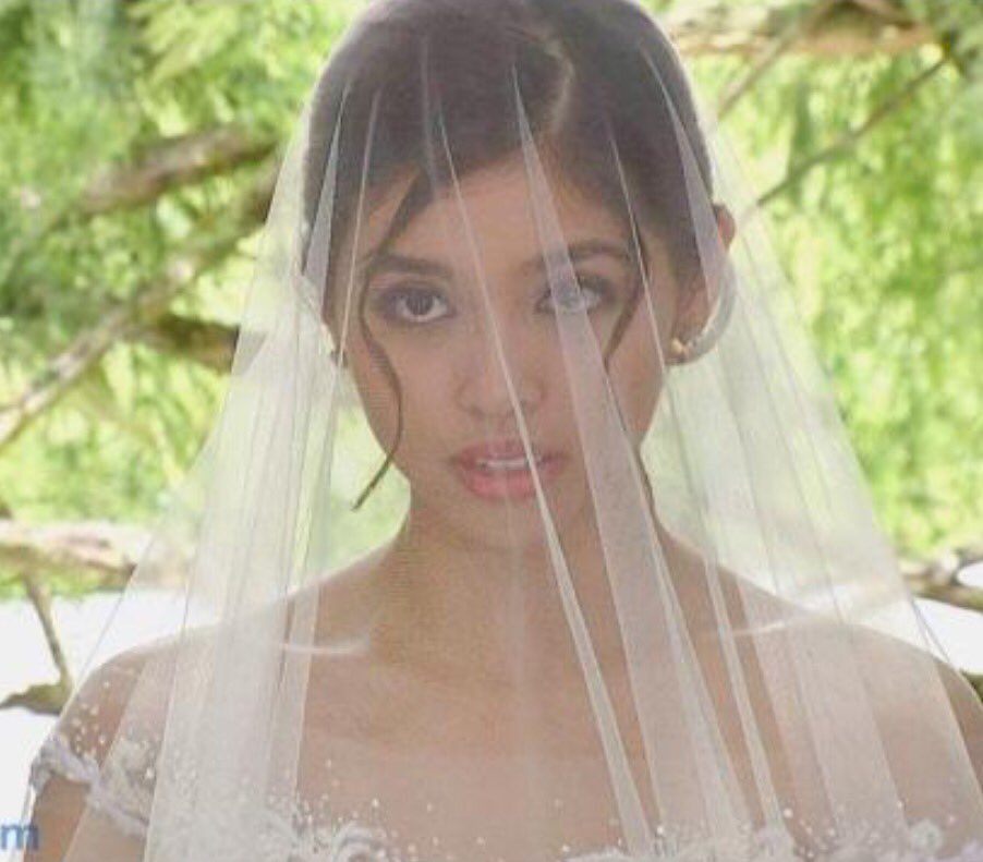 noivcalderon's tweet photo. Benjie ng buhay ko, pinakaguwapo sa mata at ng buong mundo, ang kamay na hahawakan ko, tawaging asawa ko. #ALDUBxDTBYFinale https://t.co/tpWQZhEF16