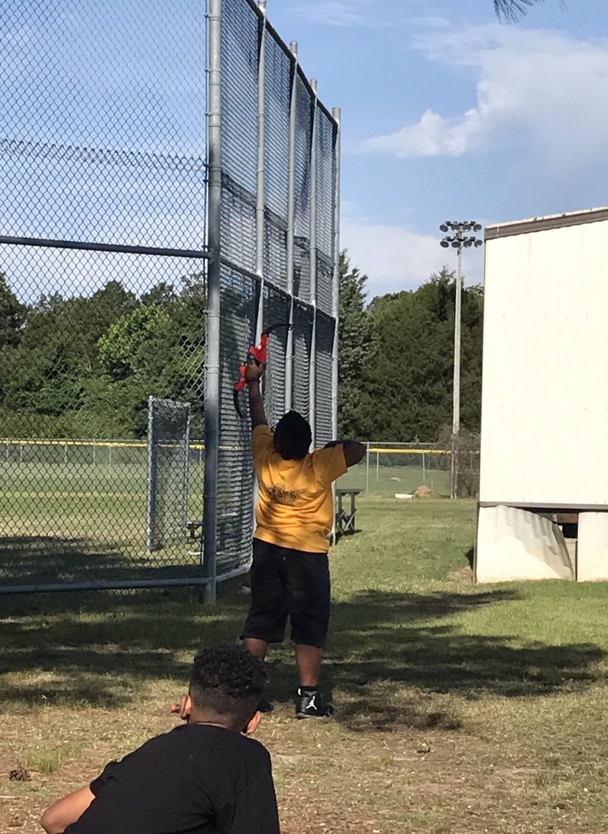 OESMrsC's tweet photo. Last day of school fun! @OESrockSTARS https://t.co/CM5sGNVTMj