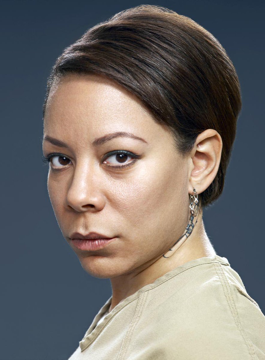 TheBronxTourism's tweet photo. Happy Birthday to the newest 2017 Bronx Walk of Fame Inductee @selenis_leyva #BronxWeek2017 https://t.co/cqo8sECY9A