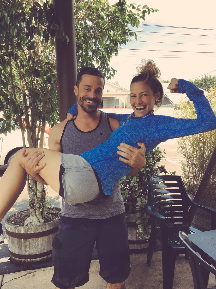 Survivor Ken Mcnickle Wife Ken Mcnickle And Jessica Lewis On