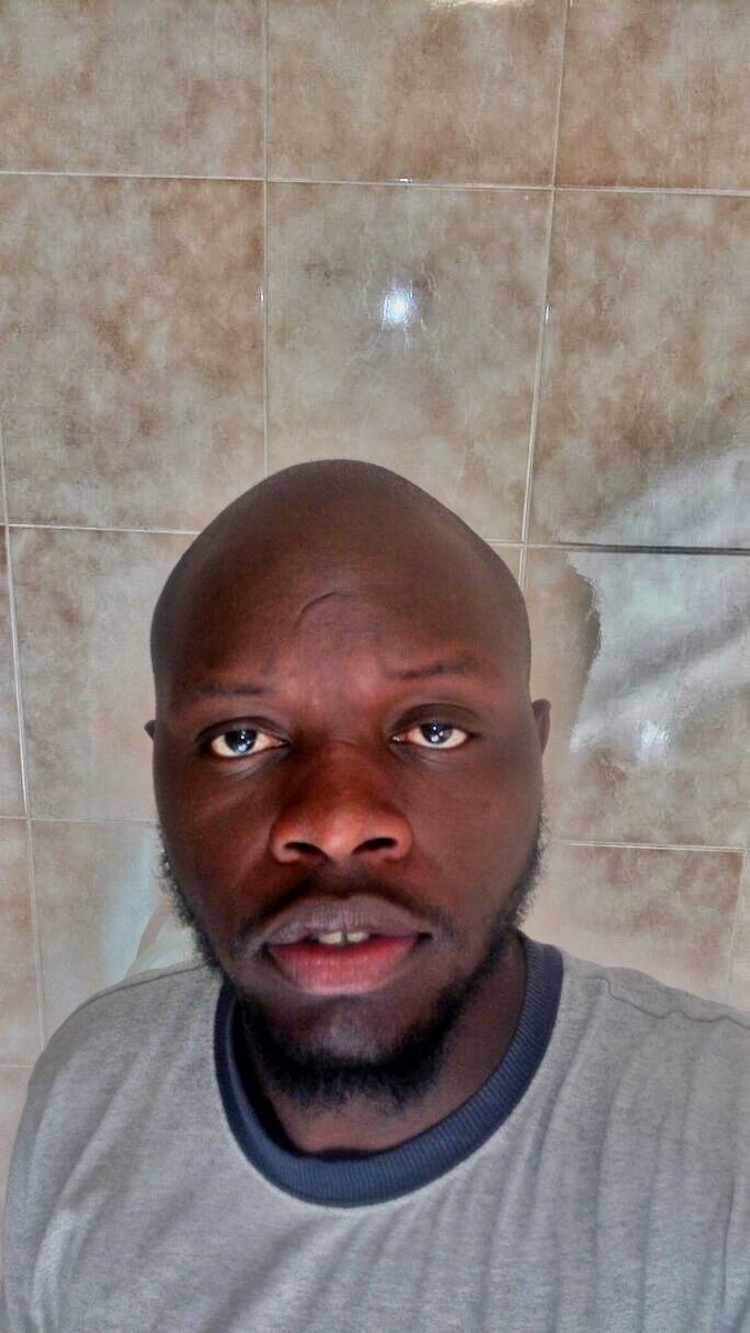 rabbyeleka01's tweet photo. Pua ni te To #Dondwa en paix https://t.co/o6vpHVSEyR