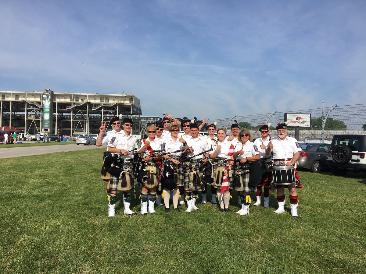 500GordonPipers's tweet photo. #Indy500 #CarbDay fans tag Follow @Indy500Pipers Facebook/Instagram/Twitter #Indy500 #Indy500Pipers #GordonPipers55 
https://t.co/BEszZFp3mu https://t.co/GBqM4UoMkh