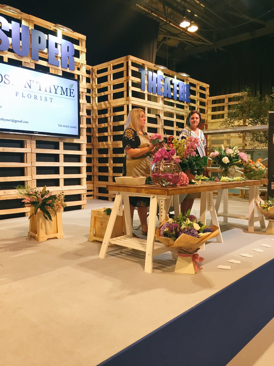 ideal_home_show's tweet photo. Beautiful smells coming from the @rosenthyme flower arranging demo on the Super Theatre right now! #ihss #smellofsummer 💐 https://t.co/lvKDS9OlOs