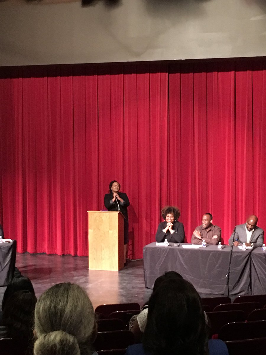 NFBPA_NTC's tweet photo. Thx @garlandtxgov what an inspiring  #MillennialPanel @Lancaster_TX @CityOfDallas @GarlandBusiness @cityoffortworth @desototx @CityofUPTX https://t.co/d4QXpXiqXr