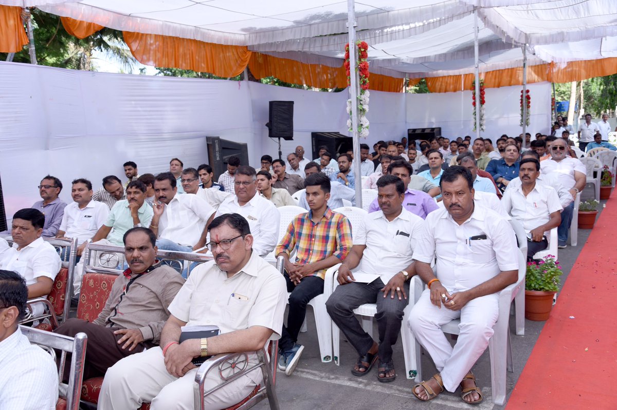 Nitinbhai_Patel's tweet photo. Completed ground breaking ceremony for constructing a new Circuit House at Athavalines &amp; a new Railway Over Bridge near Kim railway station. https://t.co/uhYOCw5qCi