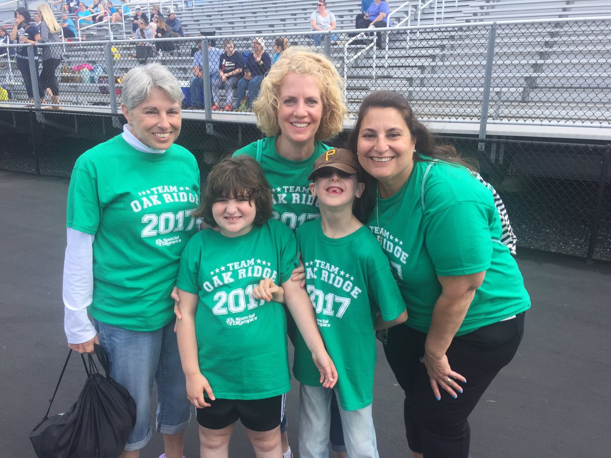 SASD_OakRidge's tweet photo. Our Owls are rocking the Special Olympics @SASD_SAHS ! https://t.co/1Fj9qee8m5