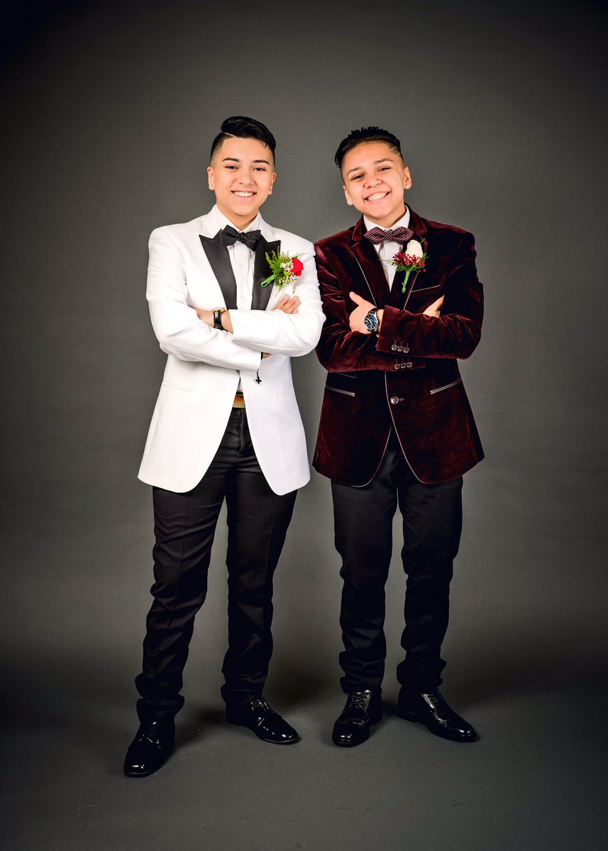 s_illest's tweet photo. Prom with my bestfriend 🔥🌹 https://t.co/2gjB1H13k0
