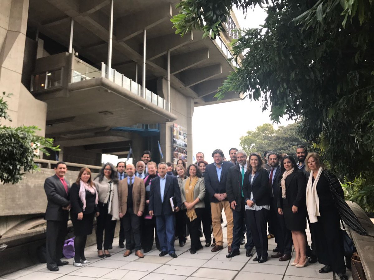 Con la presencia 22 países, se lleva a cabo la 32ª reunión extraordinaria del Consejo del <a href="/Cerlalc/">CERLALC</a> en Buenos Aires.
bit.ly/2rGBPwz