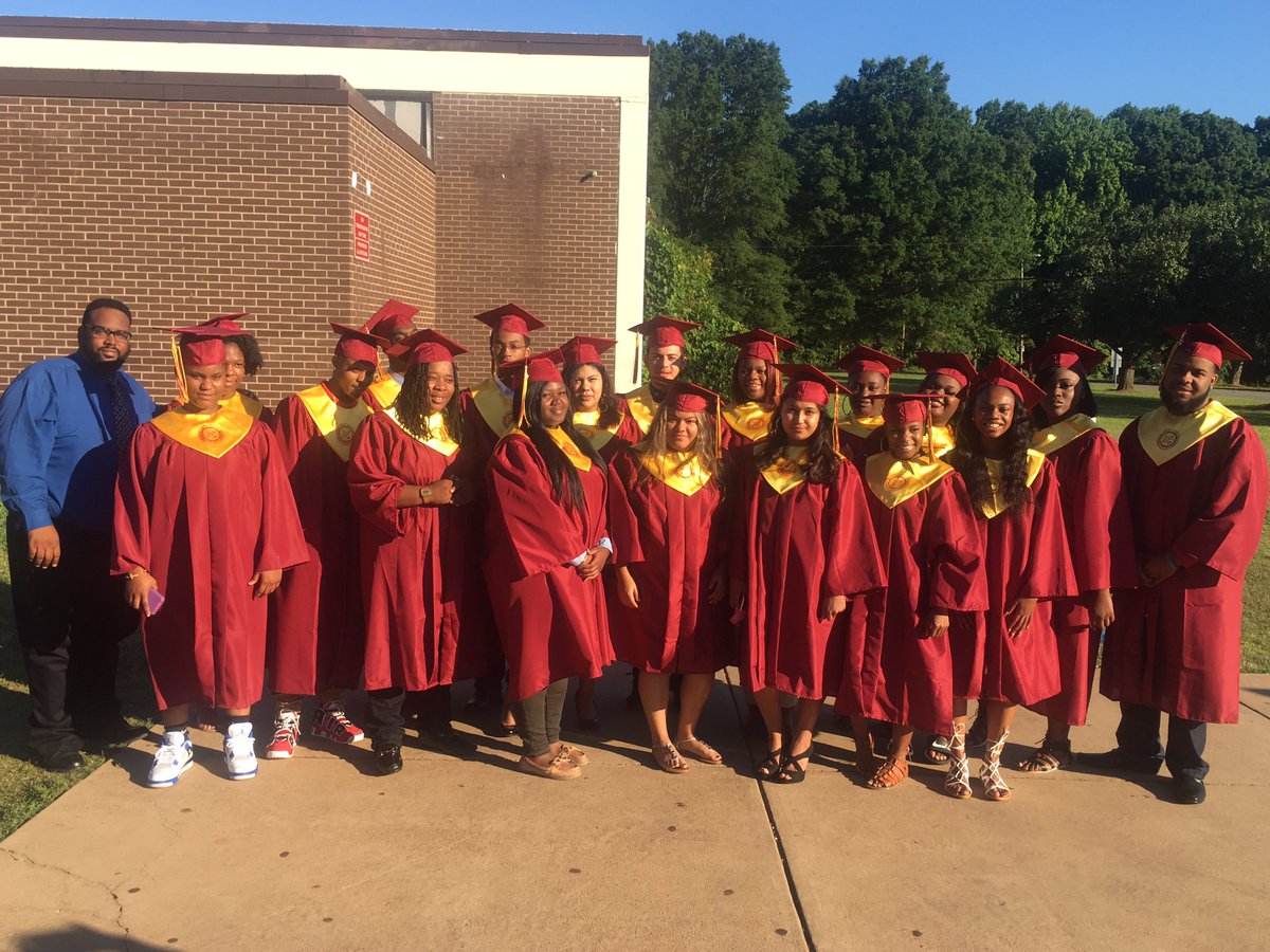 Congrats to our HUHS RAM Academy graduating seniors!!!! We are SO proud of you!!!!