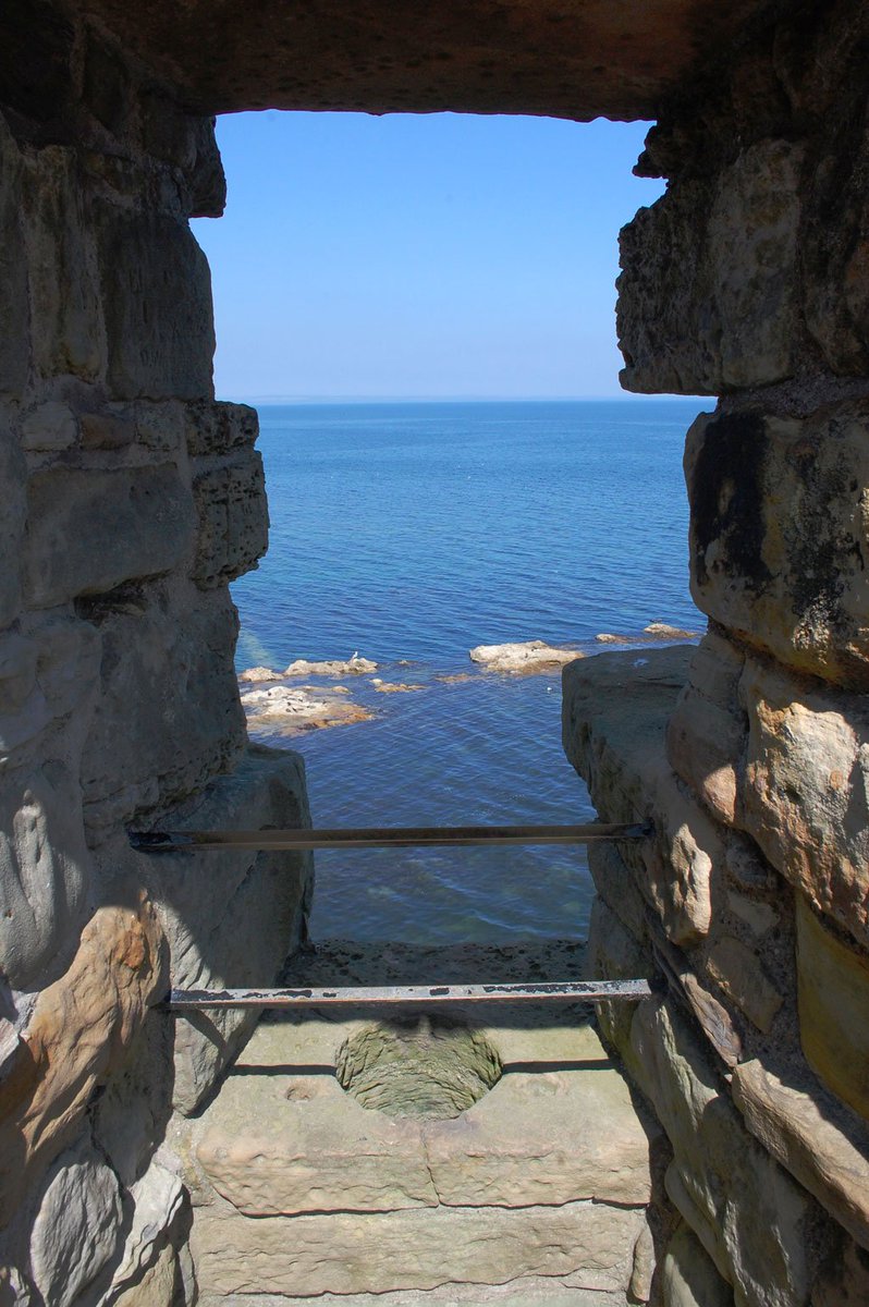 welovehistory's tweet photo. Can you guess where this incredible #loowithaview is? Beautiful shot sent in by one of our stewards, Eira Ihalainen. https://t.co/RpRvHscrD1