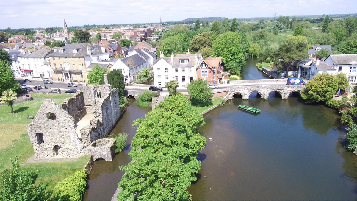 RoulierNicolas's tweet photo. Beautiful view of our hotel from the sky😍 @TheKingsDorset @xchurchconnect @Dorsetecho https://t.co/C8fmAtOoJz