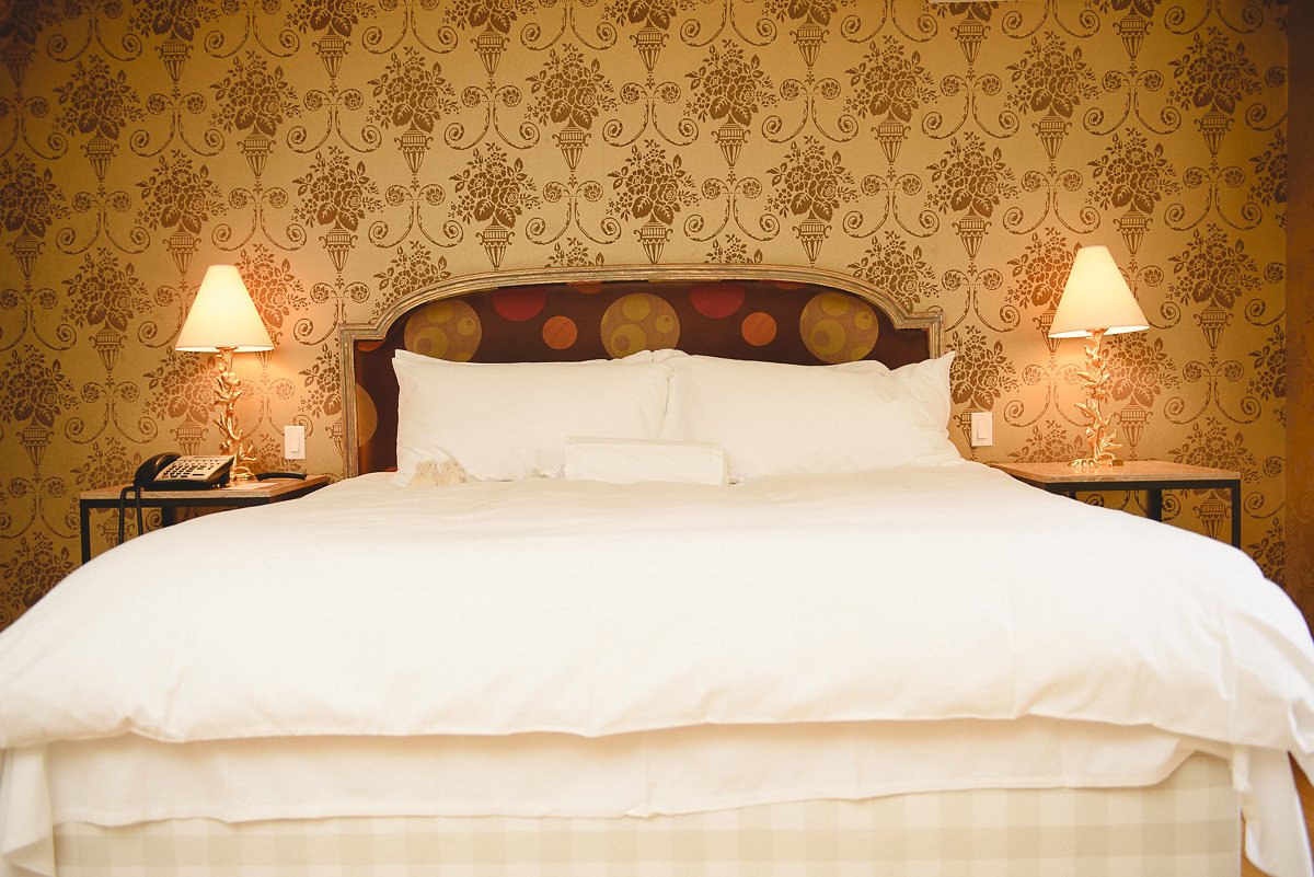 theivyatverity's tweet image. Time to #unwind! The #weekend is here at last… #HastensBed #Relax #Wknd #WkndWindDown
Photo: Jessilynn Wong Photography