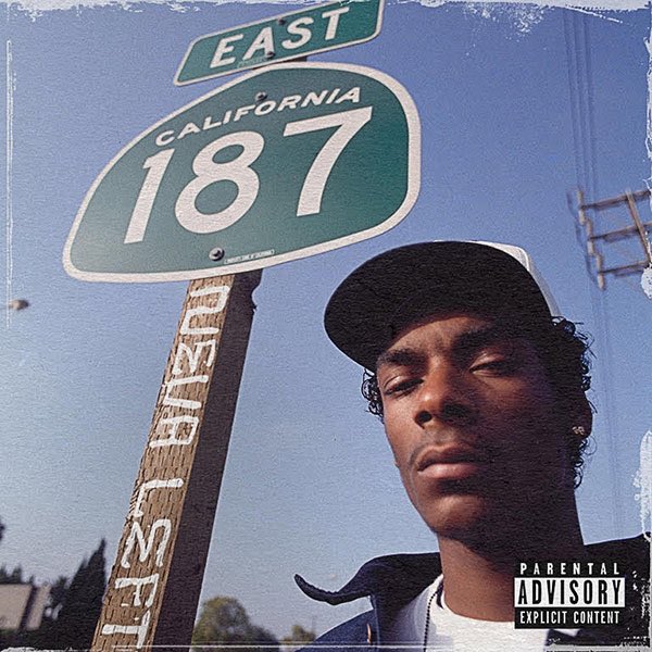 JustCallmeBHunt's tweet image. Snoop Dogg in a Virginia State University tee, standing next to the California 187 Highway sign. His 2017 album 'Neva Left' has similar art.